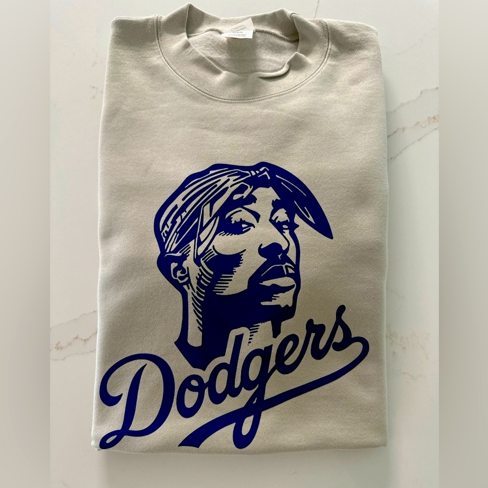 Brand new Gildan crewneck sweatshirt